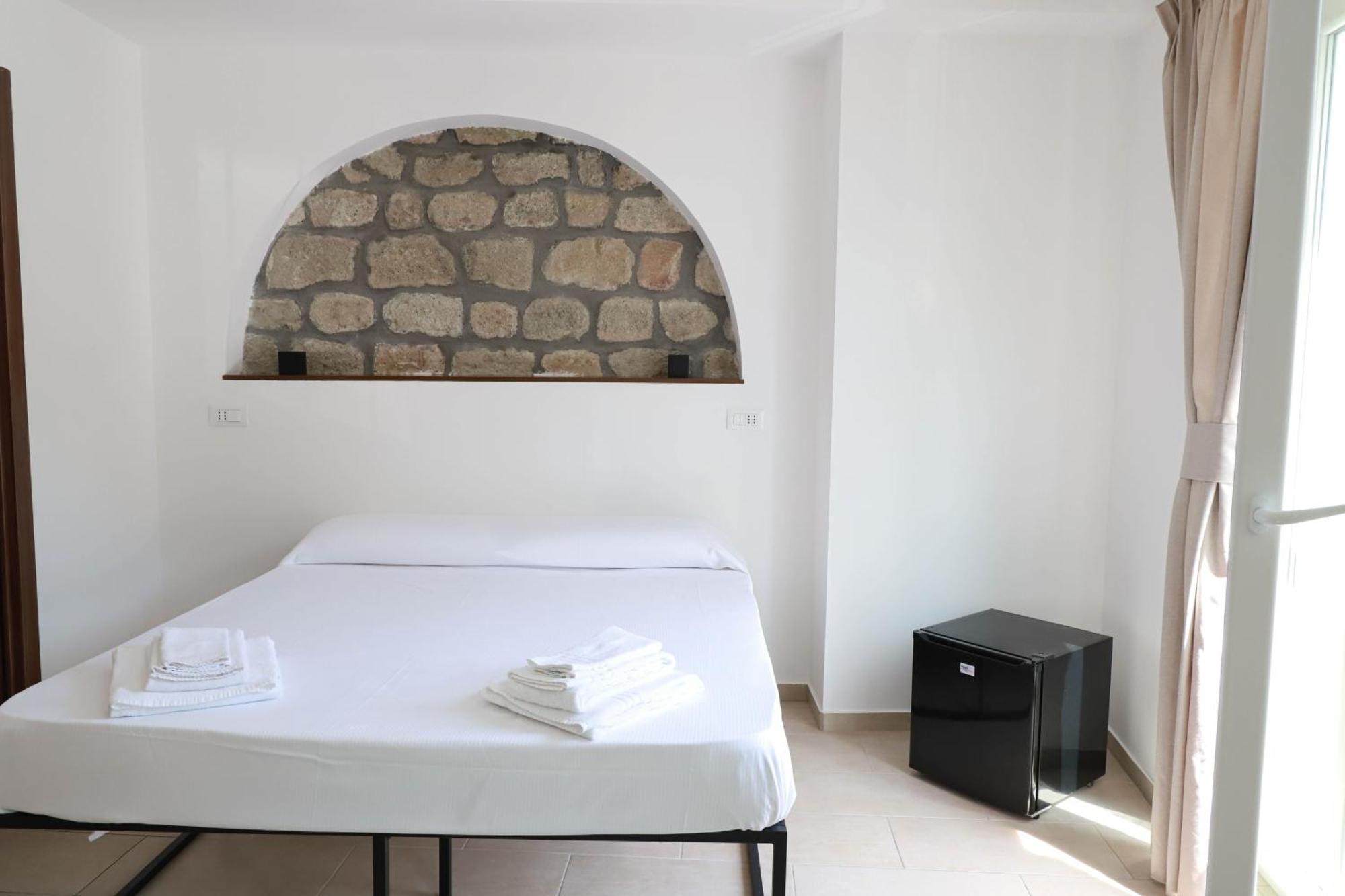 Eg Apartments - Forio D'Ischia Luaran gambar